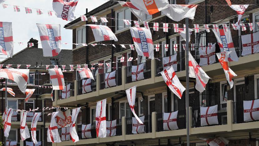 The crosses of St George are flying all around us in Bermondsey, Gareth Southgate all of England is with you! #ItsComingHome