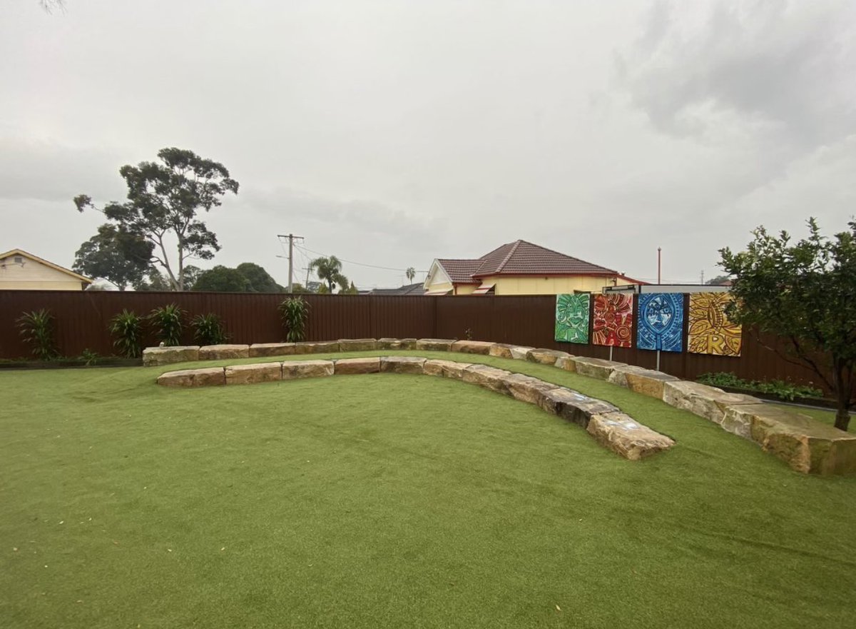 A R Pitt tweet media