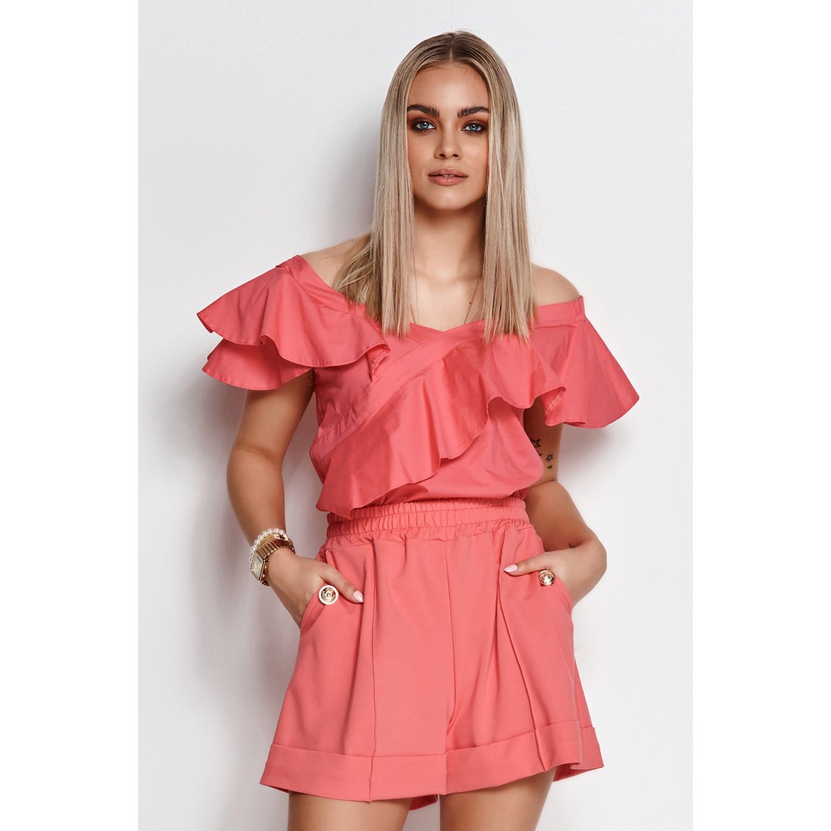 Entdecke unsere riesen Auswahl von Kleidung! 👚👕 

#followme #like4like #liker #likes #l4l #likes4likes #photooftheday #love #likeforlike #likesforlikes #liketeam #fashion #style #stylish #love #cute #photooftheday #nails #hair #beauty #beautiful #instagood