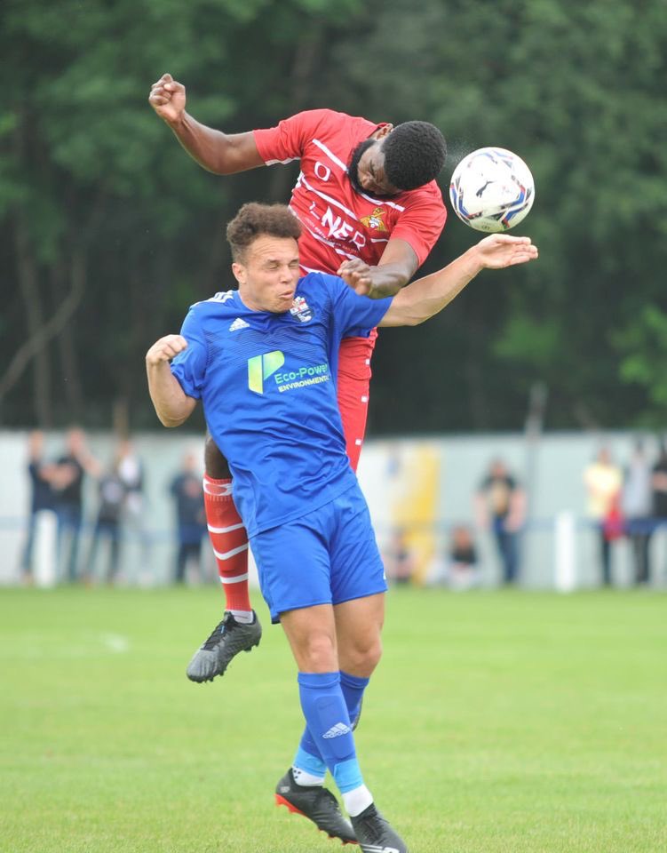 offthebenchpics's tweet image. Couple of action pics from yesterday’s game between @RMFC1919 &amp;amp; @drfc_official