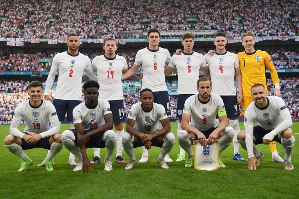 brandHackney's tweet photo. Today is the day ENGLAND BRING IT HOME 🏴󠁧󠁢󠁥󠁮󠁧󠁿⚽ it's coming home it's coming 🏴󠁧󠁢󠁥󠁮󠁧󠁿🏴󠁧󠁢󠁥󠁮󠁧󠁿🏴󠁧󠁢󠁥󠁮󠁧󠁿🔥🍻👍 https://t.co/3xWoXLEmId