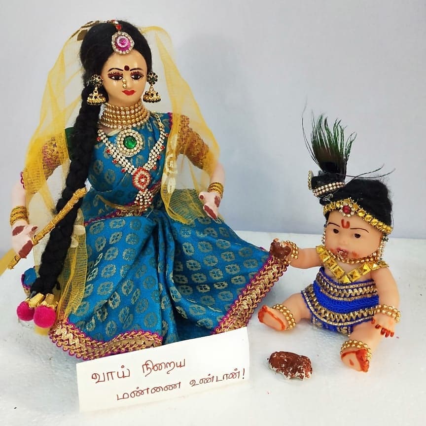 MayilGyfts's tweet photo. Maa Yasodha with cute little krishna 
Colours of costume may vary
For more details ping me... #ForSale 
#productsforsale 
#kirshna #yasodha #Instagram #Facebook #twitter https://t.co/Z6Xvefkmrk