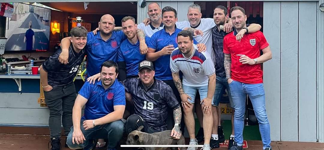 14Bretto's tweet photo. @SkySportsNews Bustersterspe4
we are waiting for you ITALY!! #ItsComingHome https://t.co/a1yG0Nt4Ao