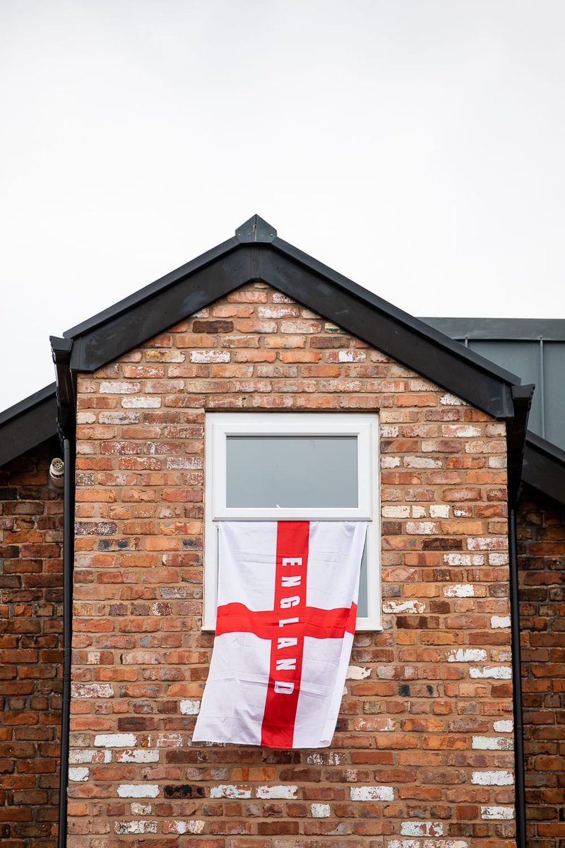 Come on England 🏴󠁧󠁢󠁥󠁮󠁧󠁿🏴󠁧󠁢󠁥󠁮󠁧󠁿🏴󠁧󠁢󠁥󠁮󠁧󠁿 
Photos: @matt_thoma5