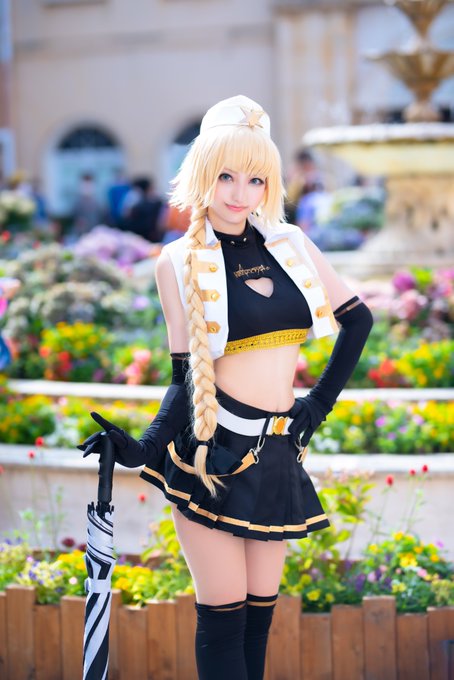Twitterのコスプレ画像34