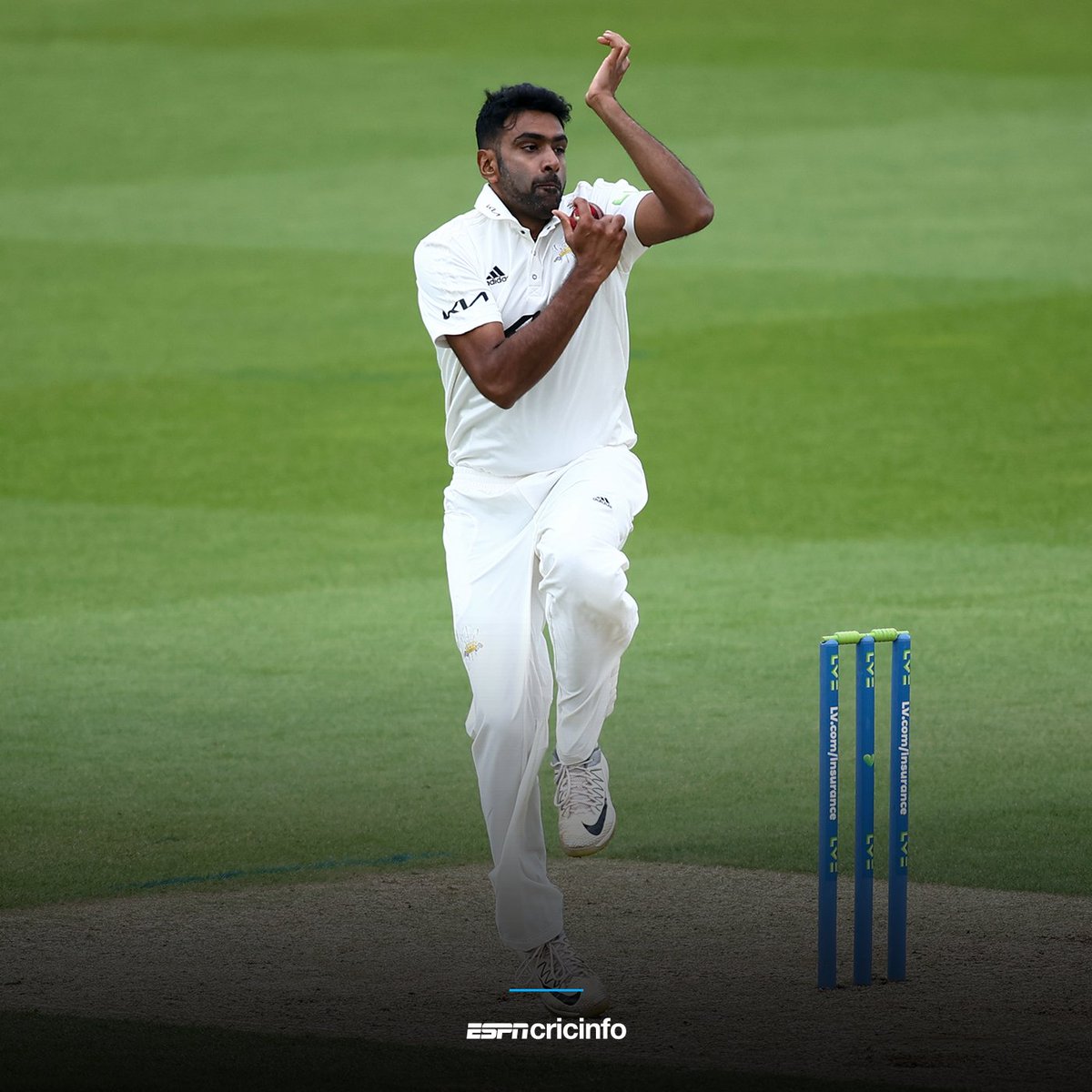 R Ashwin is the first spinner to bowl the first over in a County Championship match since August 2010 🤯 es.pn/3htbawe

Do you know who did it before him?