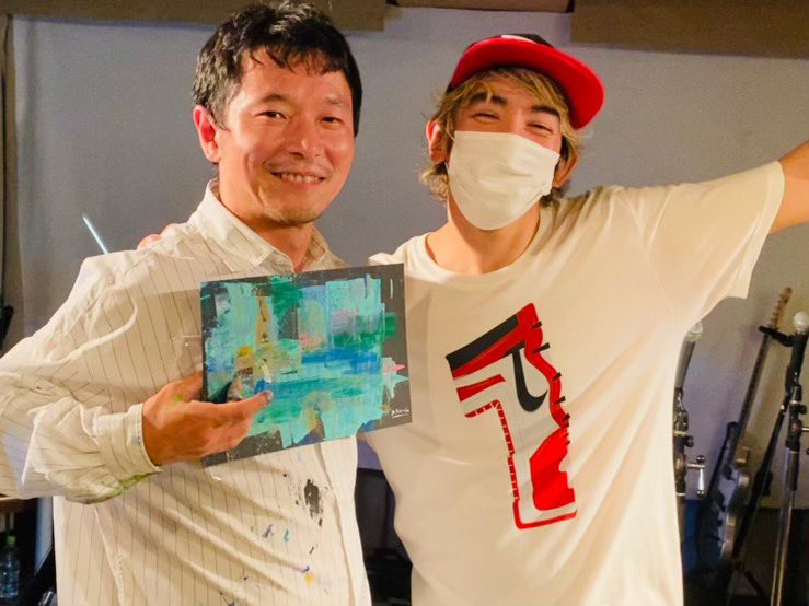 RAIMON_CHANNEL's tweet photo. ライブペイントで 近藤康平さんが俺の絵も描いてくれた！！！
感激😭 https://t.co/vXjZB9HdQU