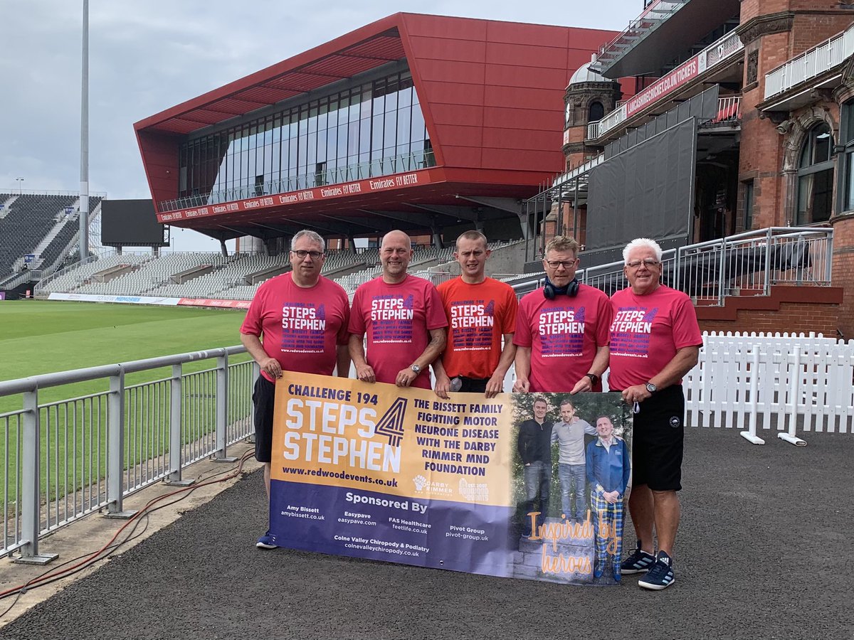 Redsmail's tweet photo. #Steps4Stephen Day 3 starts at @lancscricket then via @Saints1890 to @Everton. £8700 raised for @DarbyRimmerMND Due to finish at @LFC around 3pm. Phenomenal performance from @BissettScott @HarryHbiss & Andy Bissett - @Dave_Cope__ @lfcforever1977 & @AgnieszkaPokor3 now walking too https://t.co/iJRXRkgPQn