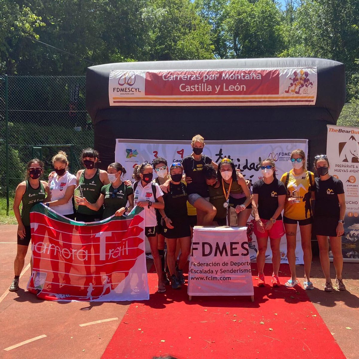 cxmcyl's tweet photo. Equipo Masculino 👥

🥇 Solorunners
🥈 DLC Trail Team
🥉 Montañera Zamorana

Equipo Femenino 👥

🥇 Solorunners
🥈 Montañera Zamorana
🥉 DLC Trail Team

Equipo Mixto 👥

🥇 Solorunners
🥈 Montañera Zamorana
🥉 DLC Trail Team https://t.co/BUJigxSPkq
