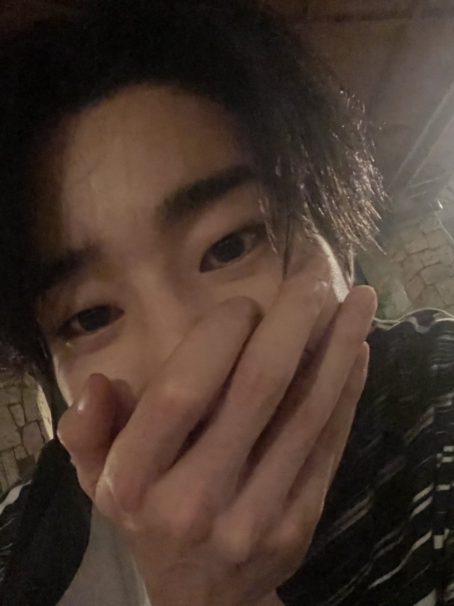 my04love's tweet photo. 이 바부야    ㅠㅠㅠㅠㅠㅠ  귀여워 죽겠어 진짜ㅠㅠ https://t.co/yET5QBQ82Y