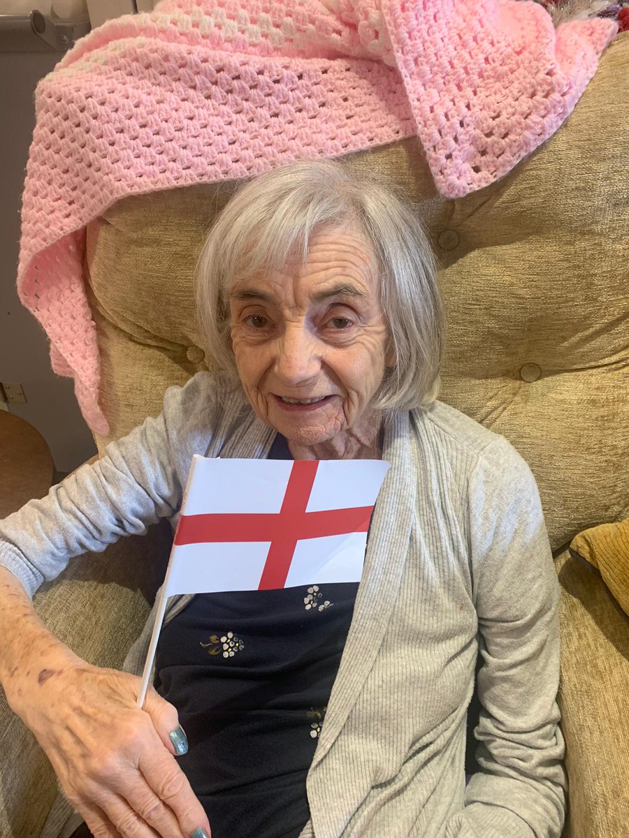 MoorePlaceEsher's tweet photo. Ready for the match tonight! ENGLAND VS ITALY ! #Euro2020Final #EnglandvItaly #ItalyEngland #MoorePlace #Esher https://t.co/joF9VMavr8