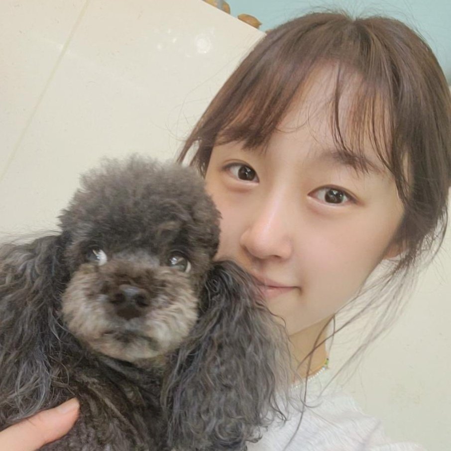 she's SO CUTE

#SOOBIN #수빈