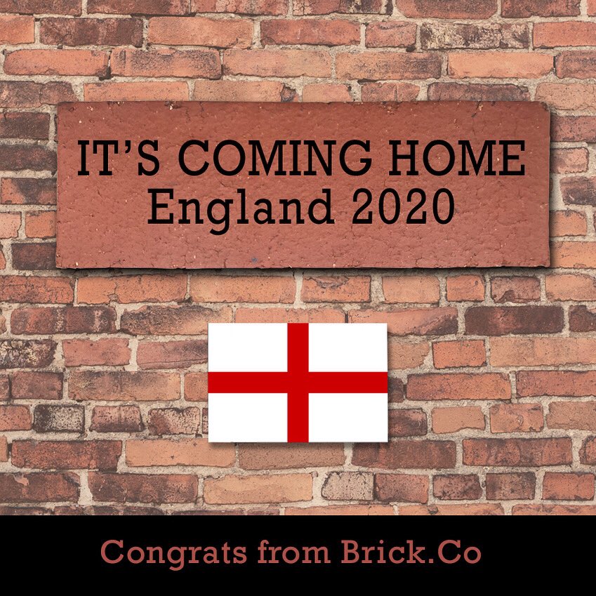 brickcomcr's tweet photo. Manchester’s buzzin’ #Euro2020Final #EURO2020 #ItalyEngland #manchesterswatching https://t.co/LWClctSvr5