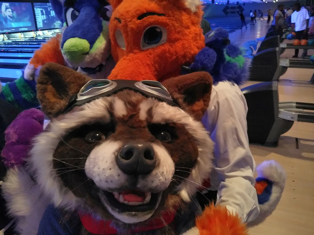 PawsnPlayFursuits tweet media