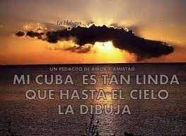 Santiagorebeld1's tweet photo. Para los revolucionarios 🇨🇺 dignos esta bella decima:

La cuba que quiero yo
Es la que lucha y trabaja
Es la que no se ultraja
Ni se deja doblegar

Ha sido duro el andar
En estos años de lucha
Donde el imperio disfruta
Apretando el cerco cruel 
#SegurosEnCuba #TropaCHE https://t.co/mPZ4iXDA81