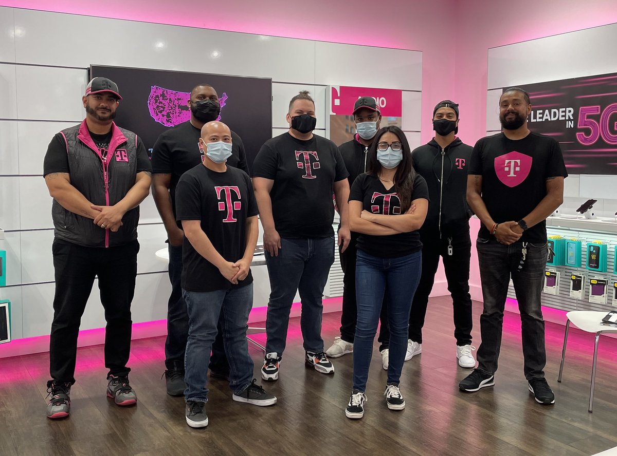 Lam Nguyen (@lamnguyen916) on Twitter photo Sunday morning meetings be like…. Team Elk Grove is ALL IN <a href="/navdeepdosanjh/">Navdeep Dosanjh</a> — Photo-credits to <a href="/lavodnaSmiK/">Kimberly Sandoval</a> Sunday morning meetings be like…. Team Elk Grove is ALL IN <a href="/navdeepdosanjh/">Navdeep Dosanjh</a> — Photo-credits to <a href="/lavodnaSmiK/">Kimberly Sandoval</a>