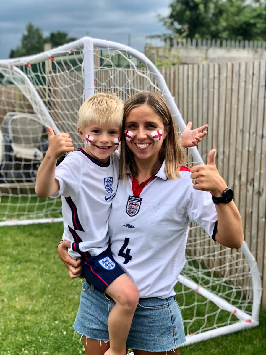 SimonRush tweet media