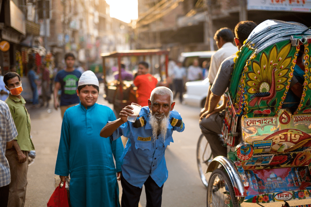 WireFact's tweet photo. Bangladesh may not be the ideal getaway holiday destination but I must admit it has a lot to offer.
https://t.co/zjVVxdBFdI
 #bangladesh #travel #busride #india https://t.co/sAsKSYk97q