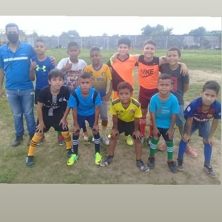 Este sábado 10 de Julio nuestro equipo se desplegó por el municipio #sucre los promotores deportivos efectuaron amistoso con las categorías sub 10 , sub 12 y sub 16 en el estadio Diablos Rojos de Sabana de Mendoza
@Mppjd_
<a href="/MervinMaldonad0/">Mervin Maldonado</a>
@irayluzpsuV
@perez_psuv
<a href="/michelduque8/">Michel Duque</a>