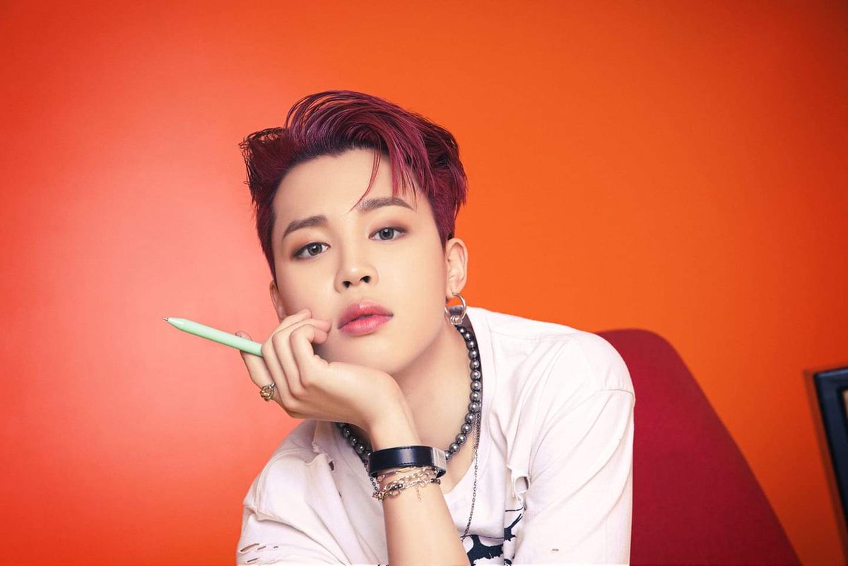Hobi's April fool prank = Jimin's red hair. Please tell me I'm right <a href="/bts_bighit/">BTS_official</a>