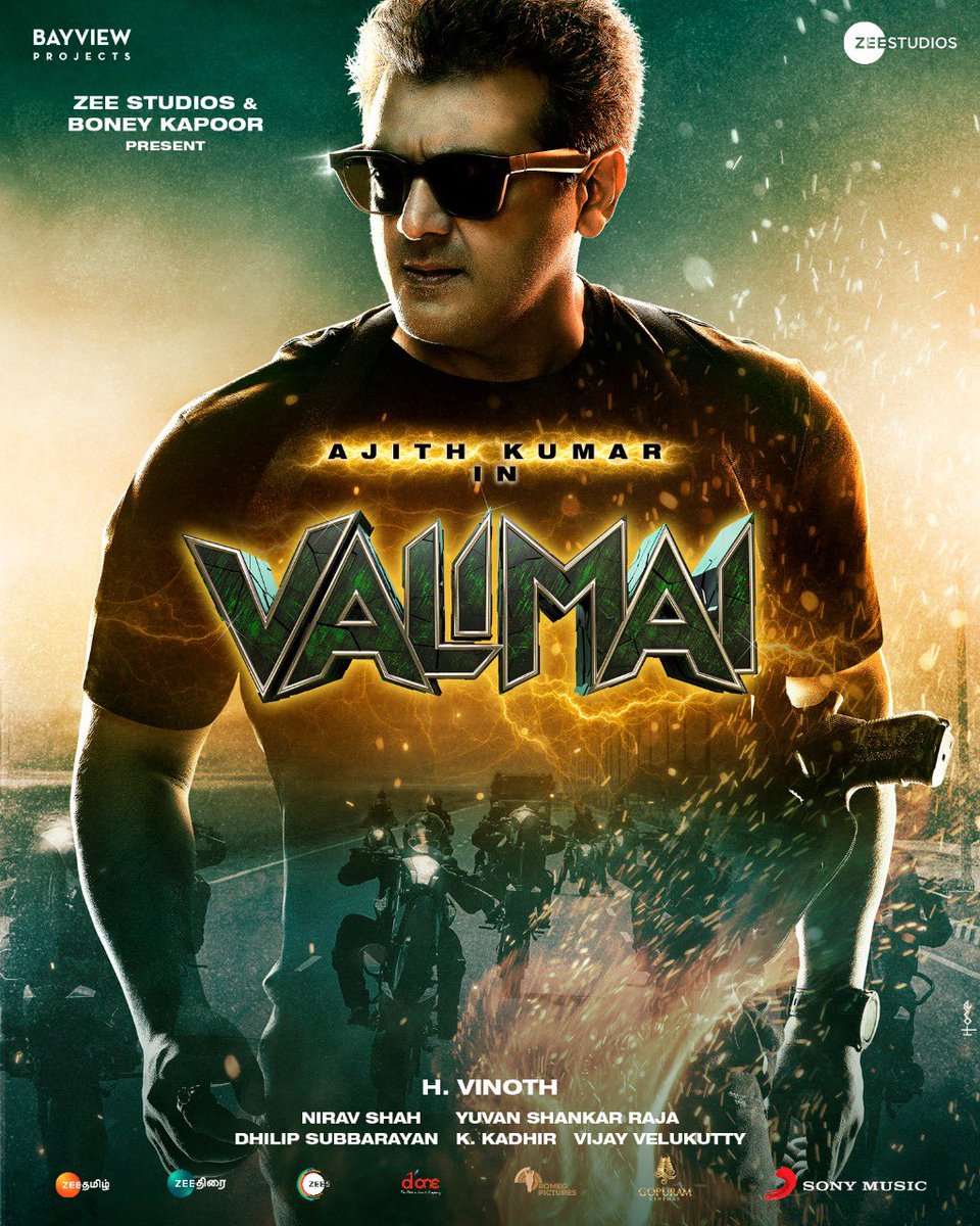 behindwoods's tweet photo. HD Posters of #ThalaAjith's #Valimai #ValimaiMotionPoster

▶️ https://t.co/2b99YWUHdq

#Valimai 
#ValimaiFirstlook

#Ajithkumar @BoneyKapoor #HVinoth @BayViewProjOffl @SureshChandraa #NiravShah @thisisysr @humasqureshi @ActorKartikeya @RajAyyappamv https://t.co/Ig67d1qOVt