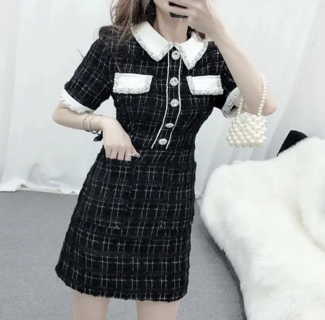 _ecrea_'s tweet photo. キラッキラビジューが
可愛すぎるツイードワンピ🥺🎶

当店のロングセラー商品です💓
キラキラストーン好きさんは
絶対確認して欲しいです👀💭

お気に入りのお洋服に
なりますように🙏

https://t.co/16Lw9slzMd https://t.co/W5p0bugHfQ