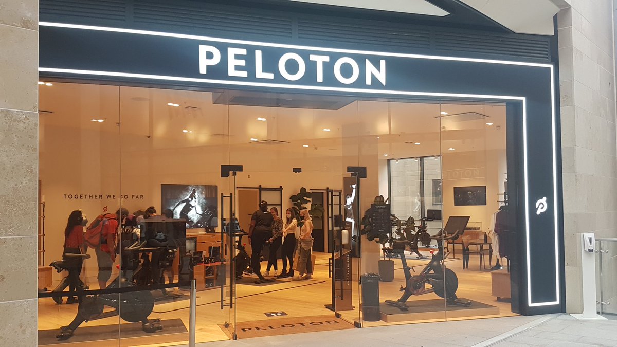 These #peloton stores looks a bit like #Apple stores.