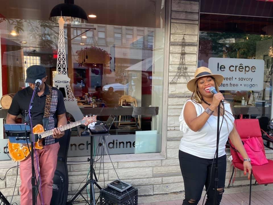 VibrantC08's tweet image. Another great night at Live Soul @ @lecreperoyaloak! Thanks so much to all who came out! 

I’m back July 23rd 7pm-10pm! 
#chiarasings #performancealert #livesoulatlecrepe #livesoul #randb #detroitsoul #downtownroyaloak #livemusic #thankyou