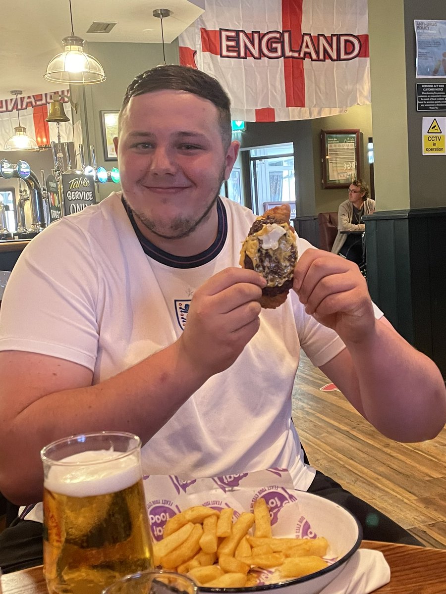 lewis5969's tweet photo. @SkySportsNews  Keegan bigfish Hull https://t.co/68LPmgcFPg
