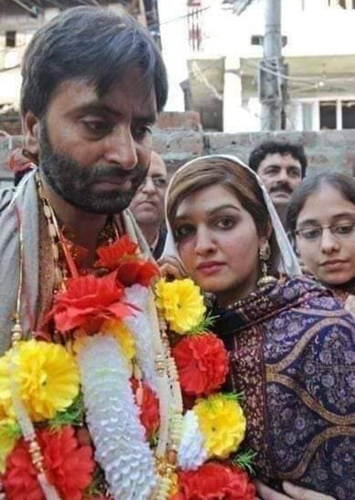 AnwarLodhi's tweet photo. یہ ہے کشمیر کا اصلی بیٹا جسے فوٹو شاپ تصویروں کی ضرورت نہیں ہے https://t.co/pKQHJjuYU7
