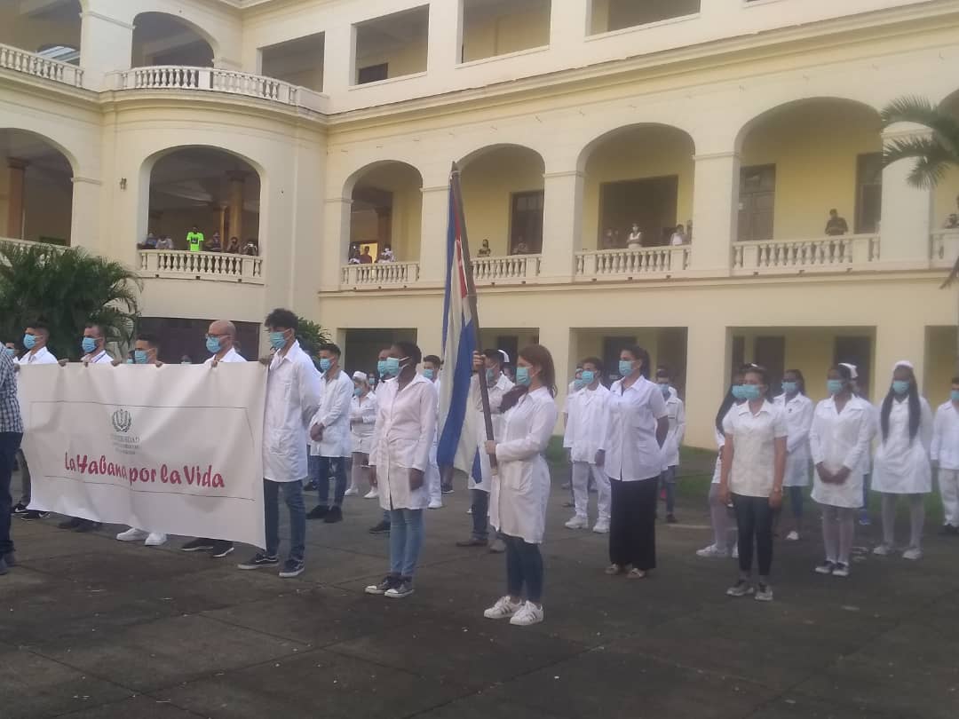 Lista la delegación de Ciencias Médicas de La Habana con 60 integrantes para partir a la hermana provincia de Matanzas. Los jóvenes siempre dispuestos a estar donde sean más necesarios. Somos un pueblo de unidad y continuidad. #SomosCuba #TuEresElPresente <a href="/UJCdeCuba/">UJC de Cuba</a>  <a href="/MINSAPCuba/">Ministerio de Salud Pública de Cuba</a>