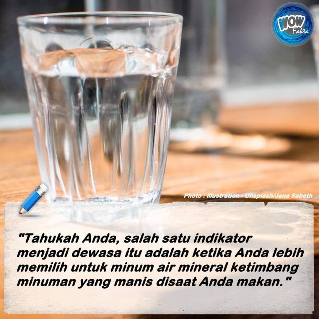 Orang #dewasa kini minum air putih/air mineral lebih banyak dibandingkan beberapa tahun terakhir. Data di Amerika Serikat menunjukkan, baru-baru ini penjualan air mineral botol melampaui penjualan #minuman soda...⤵️
.
instagram.com/p/CQNAfrfL9c5/…
.
.