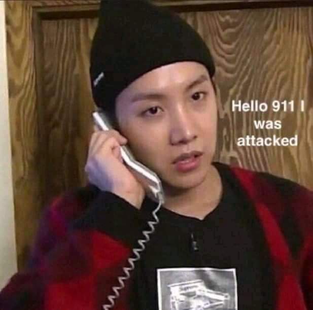 lilplaygalT's tweet photo. @BTS_twt Too much hotness 🤭 https://t.co/DDEJST4Mil