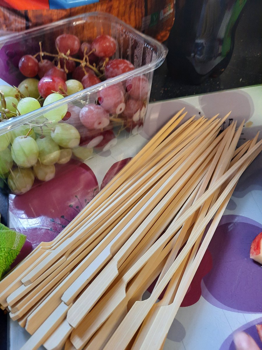 WakeSera's tweet photo. @OPA_LGR_Y2B esme making fruit kebabs......apparently they are our snacks for the match later #ItsCominHome https://t.co/yMBnbF49tJ