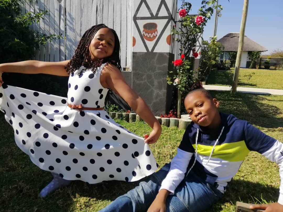 unamulale's tweet photo. My princess. You have aunty’s heart always. I love you and I promise next time I’ll make a cake as well 🥰🥰 #TeamUna #TsaBana https://t.co/QcadoJDdpt
