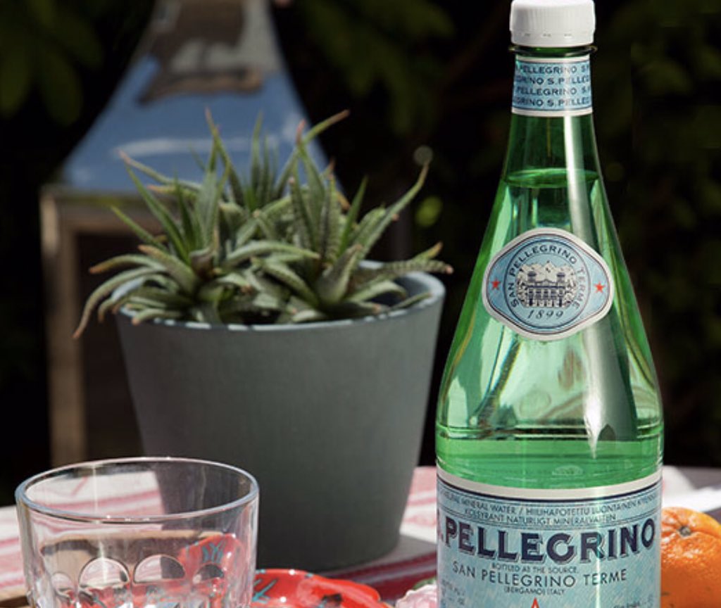 usbs_usa's tweet image. #NotPaidForThis
but
The only water I am drinking today
is
#SanPellegrino