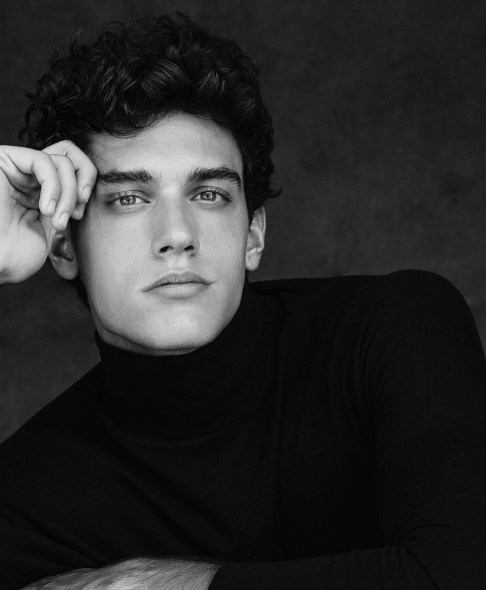 — 𝓕𝐑𝐀𝐍𝐊𝐈𝐄. tweet media