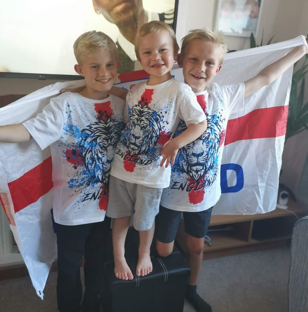 Snikt5's tweet image. Joseph, Jamie and Toby, West Wickham @SkySportsNews