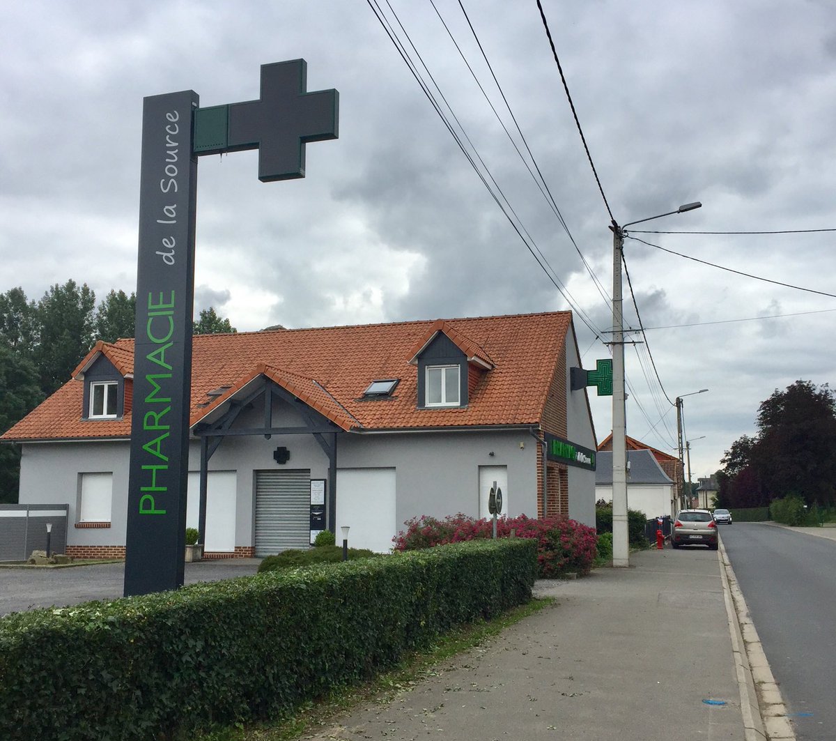 1Jour1Pharmacie's tweet photo. #1dimanche1pharmacie #Heuchin, France https://t.co/EnEtv3W5lu