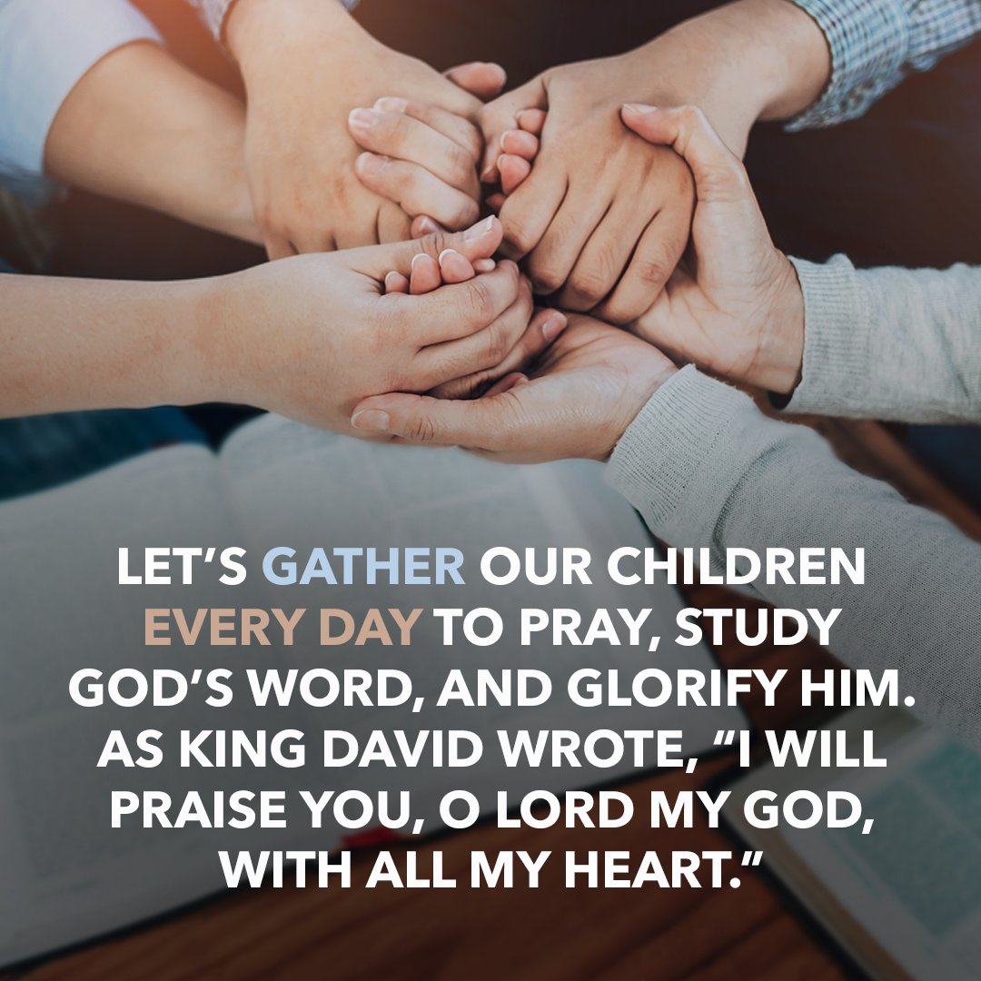 DrJamesDobsonFT's tweet photo. Nothing puts parenting, or life itself, in perspective quite like time spent praising our glorious God. #ParentWell #Parenting #FamilyTalk https://t.co/XcO2PiBEFL