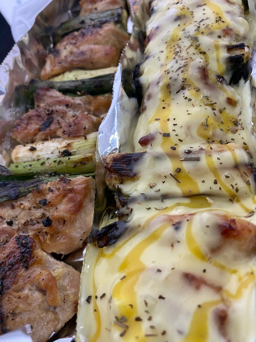 #SHOTARO 🦦💌

"Look at this ㅋㅋ"
(Pic)
"I didn't eat dinner earlier, so I'm having chicken at this hour"
"It's so delicious ㅋㅋ"