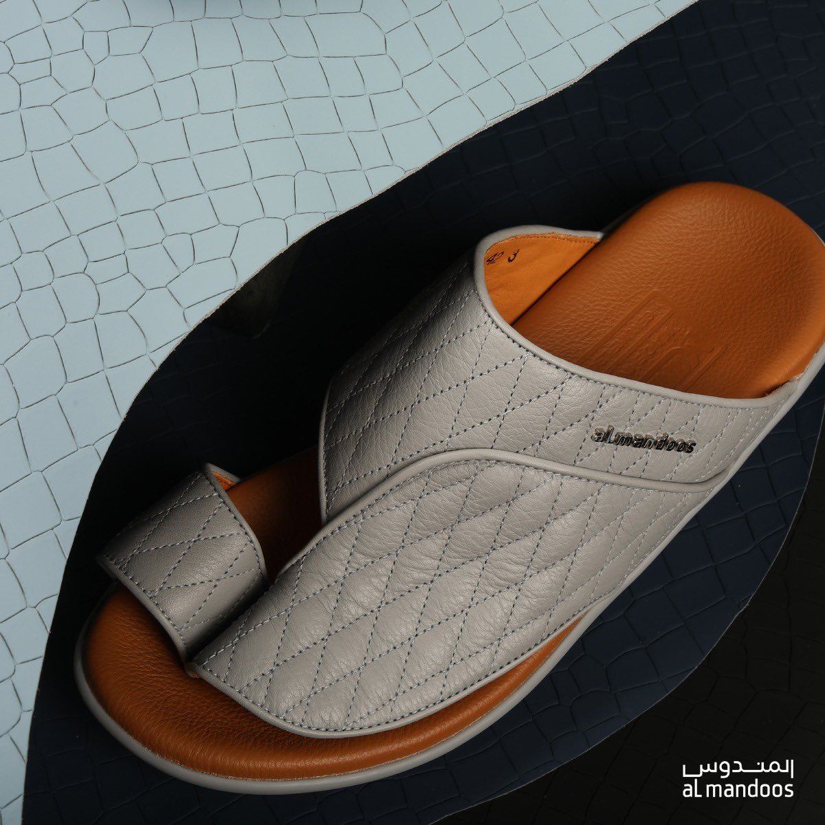 AlmandoosWeb tweet picture