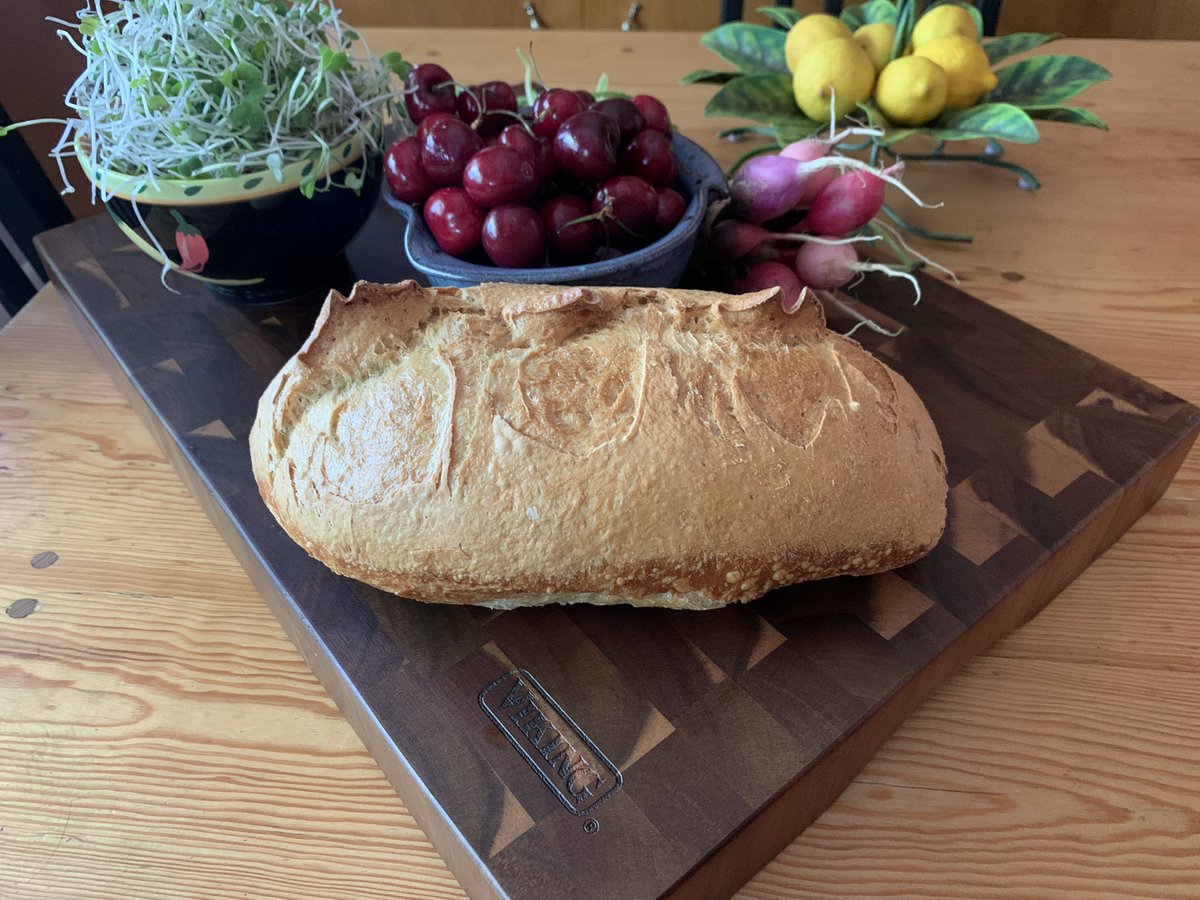 CecesGoodStuff's tweet image. The Downtown Growers Market it a must do in ABQ NM #CeceliasGoodStuff Saturday mornings at Central and 8th Street