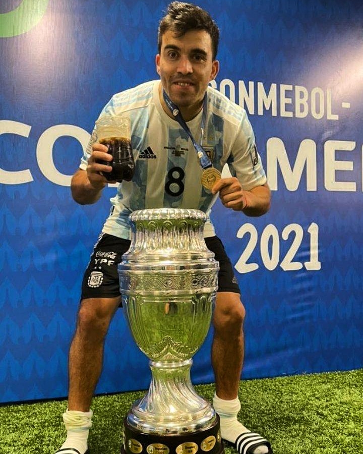 Copa América: El gesto a destacar del argentino Marcos Acuña y el festejo a  puro alcohol