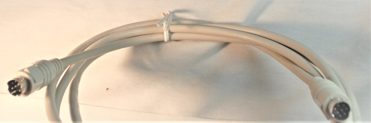 Câble d’imprimante pour Apple Mac mini DIN 8MM 6’ pieds
(Printer cable for Apple Mac mini DIN 8MM 6’ feet )

Commande et quantité disponible ici (order and quantity available here) :
qualitasdistribution.com/index.php?rout…

QualitasDistribution.com depuis (since) 1994!
Membre du panier bleu!