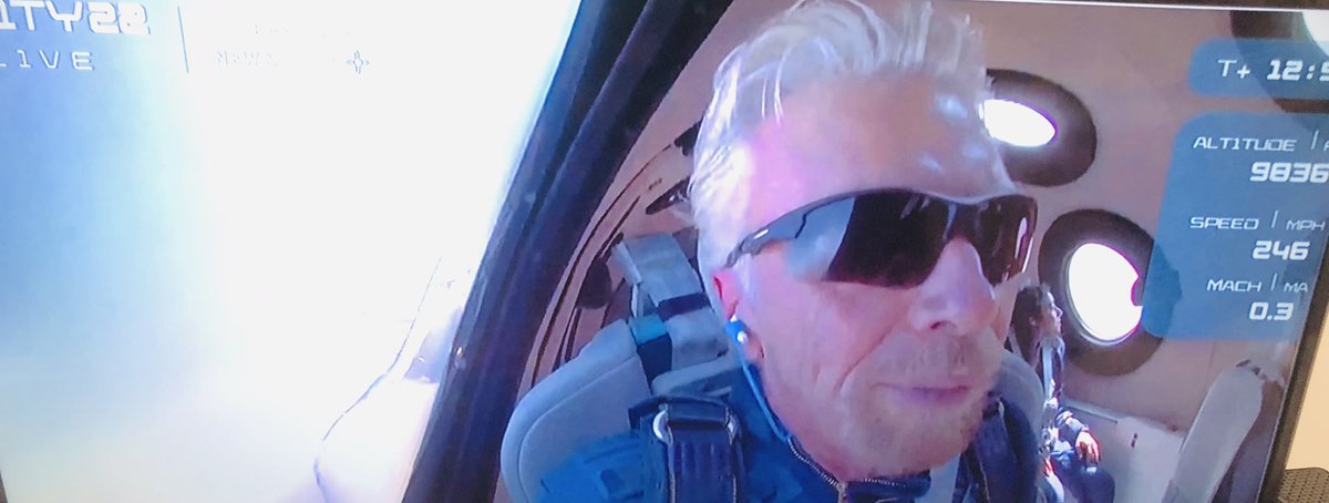 Thequestforit's tweet photo. LIVE: Richard Branson is back on earth and has achieved his dream. He is recognized by US government along w/ his crew as an astronaut as per CNN #virgingalactic #RichardBranson #thequestforit https://t.co/JdnxinJROC