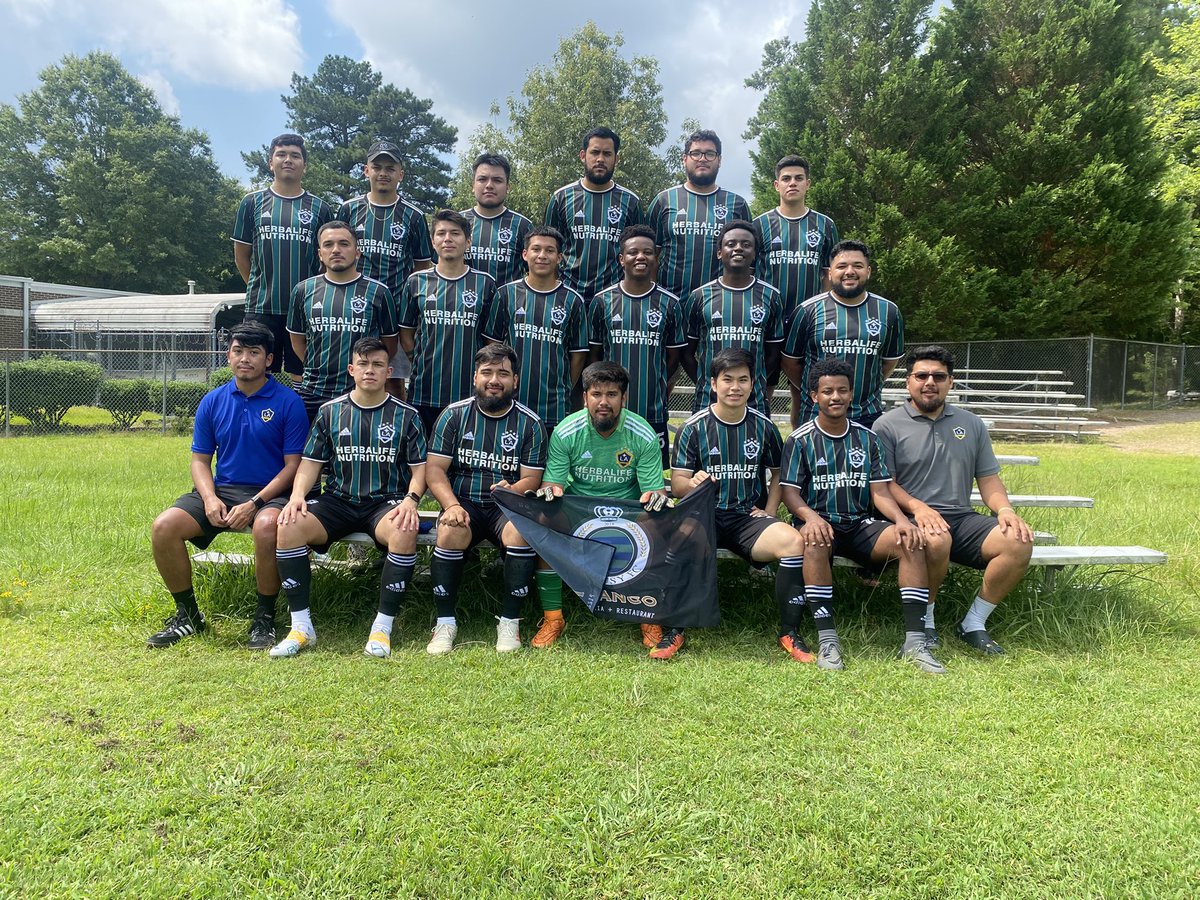 PupusyFC's tweet photo. New team. New kits. New journey. #PupusyFC #PFTV #WEMASSIVE https://t.co/Yc7phZ07ZZ