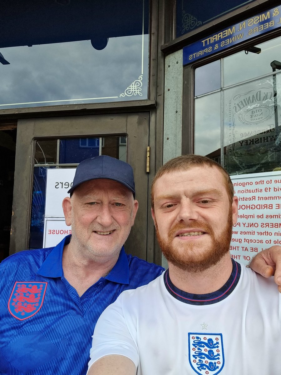 RickySmith93's tweet photo. @SkySportsNews https://t.co/Xy28DJfBn2