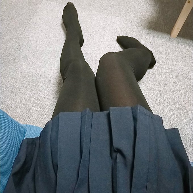 寝たらまた月曜日始まるのか。。。仕事めんど。。。 https://t.co/aiwbtfK8oj<a href="/tag/%E5%A5%B3%E8%A3%85%E7%94%B7%E5%AD%90"class="tags"><span>#女装男子</span></a><a href="/tag/%E3%81%8A%E3%81%A8%E3%81%93%E3%81%AE%E5%A8%98"class="tags"><span>#おとこの娘</span></a>