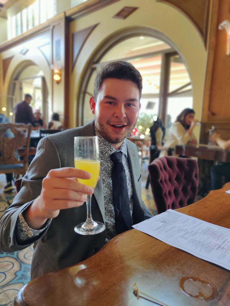 Courtney tweet media